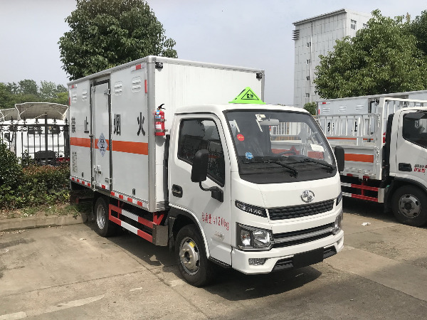 躍進(jìn)福運毒性物品廂式運輸車